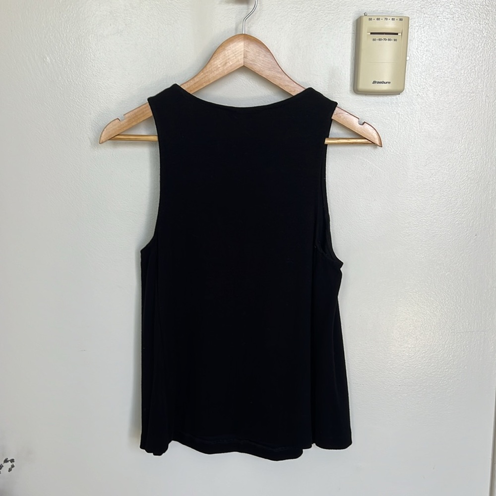 Club Monaco Shell Tank - Small - Picture 2 of 8